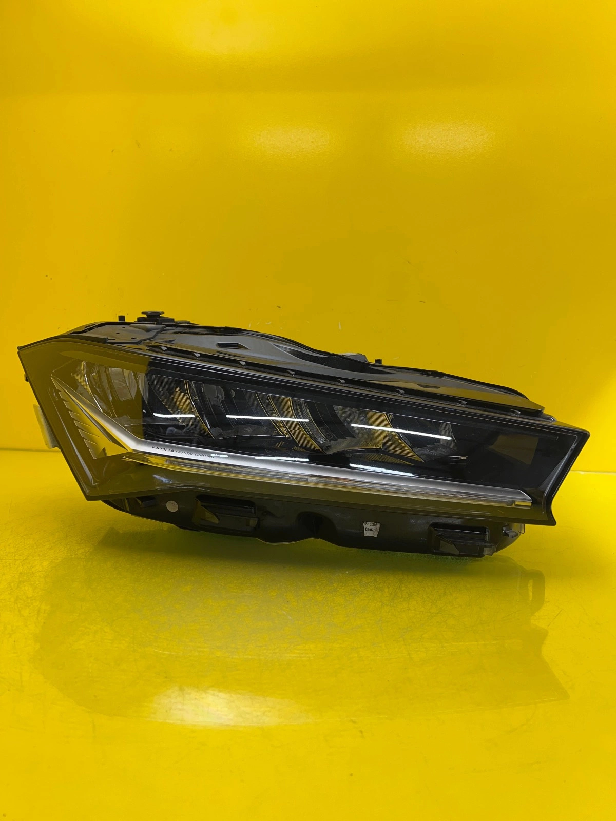 Phare avant droit Skoda Superb IV 3P Full Led 24- 3P1941016 Autolamps Phare avant droit Skoda Superb IV 3P Full Led 24- 3P1941016