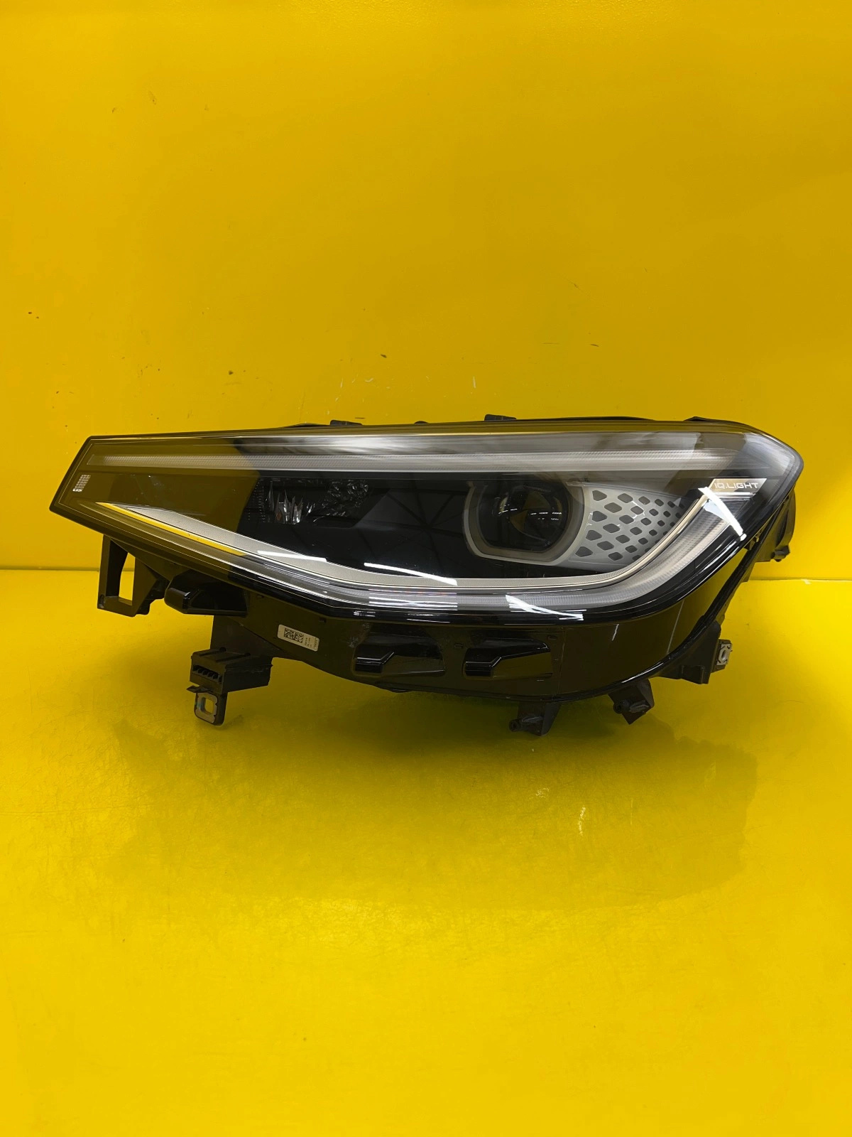 Phare gauche VW ID.4 ID4 Full Led 11B941035E Autolamps Phare gauche VW ID.4 ID4 Full Led 11B941035E