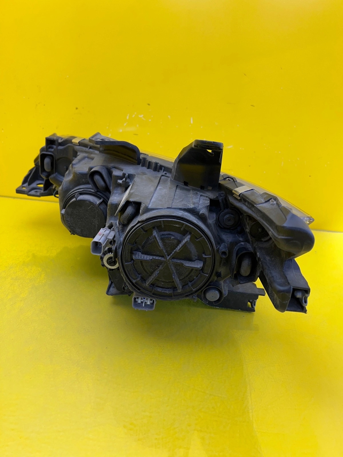 Phare droit Mitsubishi Outlander III Full Led 8301C8-64 Autolamps 4 Phare droit Mitsubishi Outlander III Full Led 8301C8-64