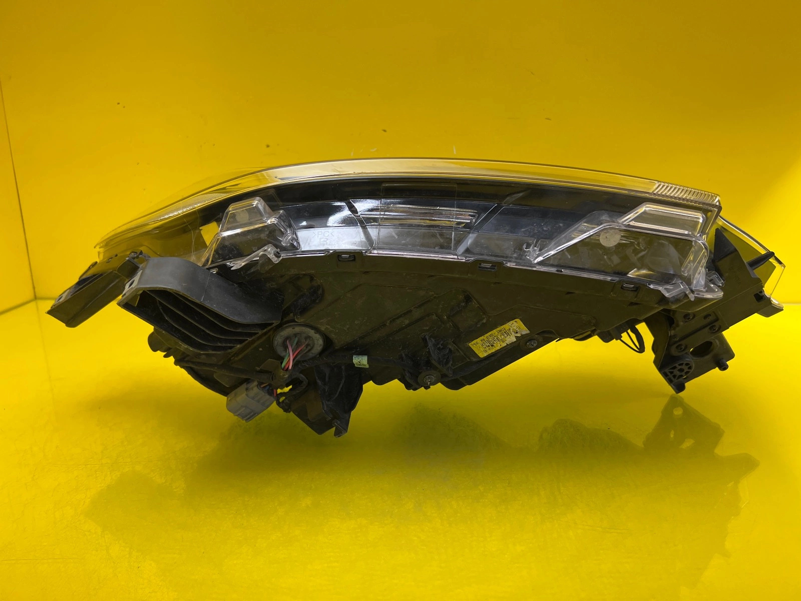 Phare droit Mitsubishi Outlander III Full Led 8301C8-64 Autolamps 5 Phare droit Mitsubishi Outlander III Full Led 8301C8-64