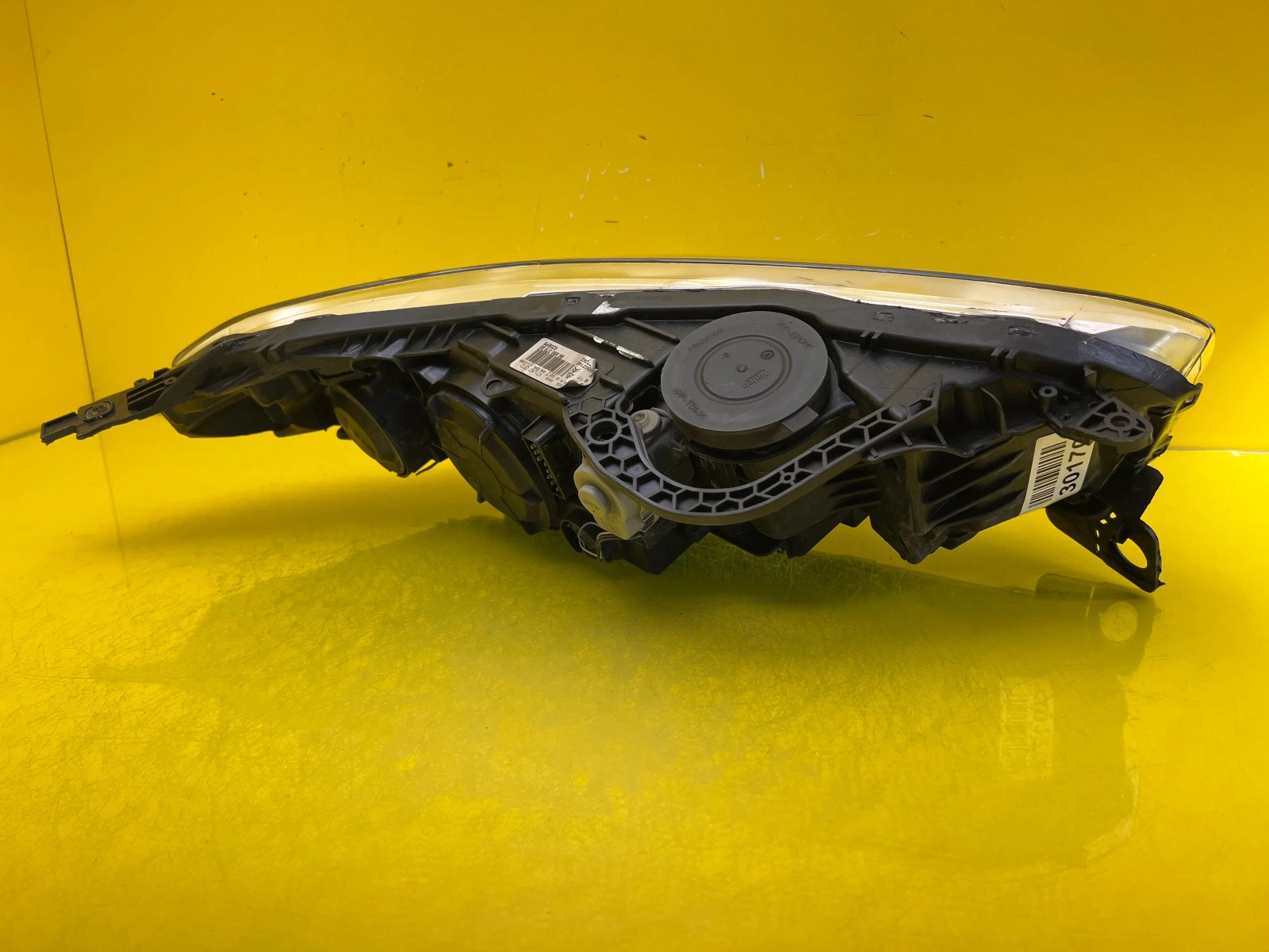 Phare gauche Citroen C5 III X7 08- Xenon 9689037880 Autolamps 3 Phare gauche Citroen C5 III X7 08- Xenon 9689037880