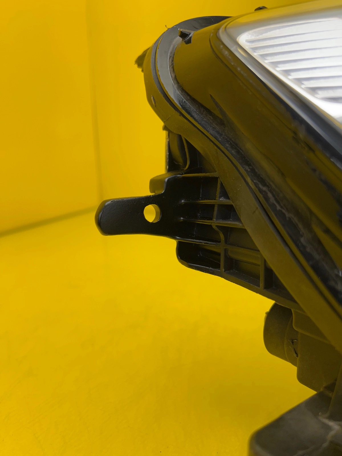 Phare droit Volvo S60 V60 Mid Led 32365342 Autolamps 5 Phare droit Volvo S60 V60 Mid Led 32365342