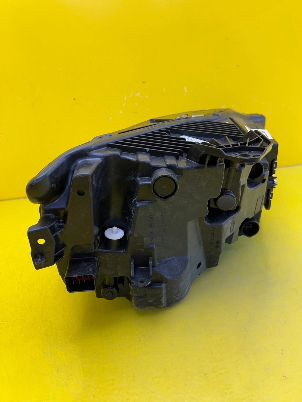 Phare gauche Volvo XC60 II Lift Mid Led 32342516 Autolamps 4 Phare gauche Volvo XC60 II Lift Mid Led 32342516