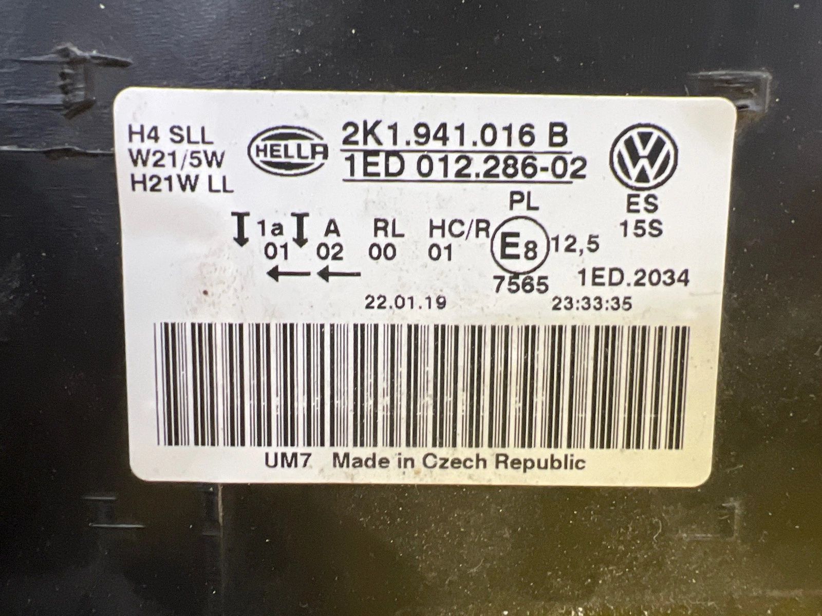 Phare droit VW Caddy 2K1 Lift 15-20 Ordinaire 2K1941016B Autolamps 2 Phare droit VW Caddy 2K1 Lift 15-20 Ordinaire 2K1941016B