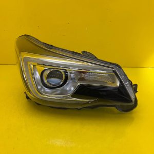 Subaru Forester IV 4 Lift 15- Phares à Led avant droit