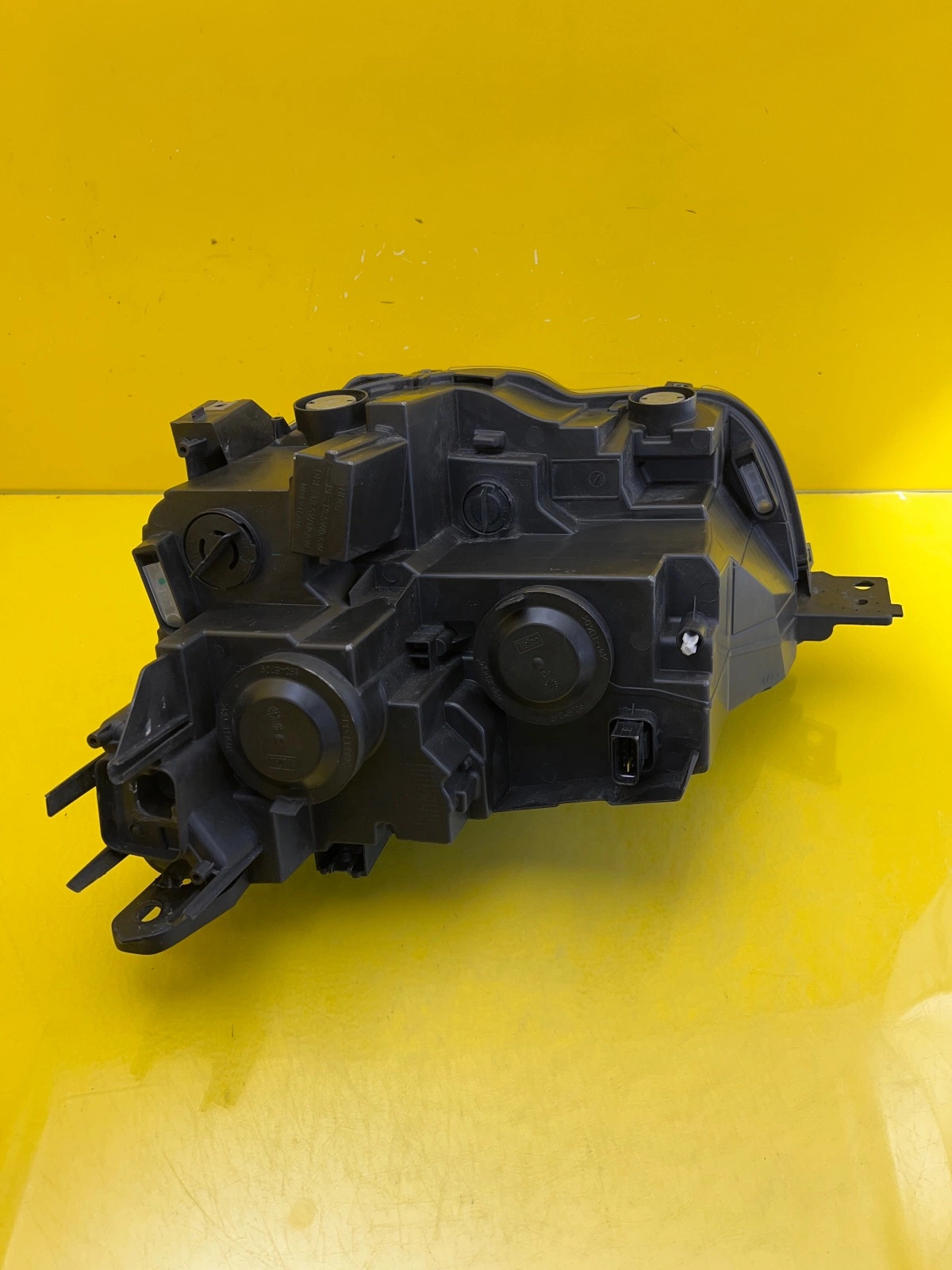 Phare avant droit Opel Combo E 18- 90145300 Autolamps 5 Phare avant droit Opel Combo E 18- 90145300