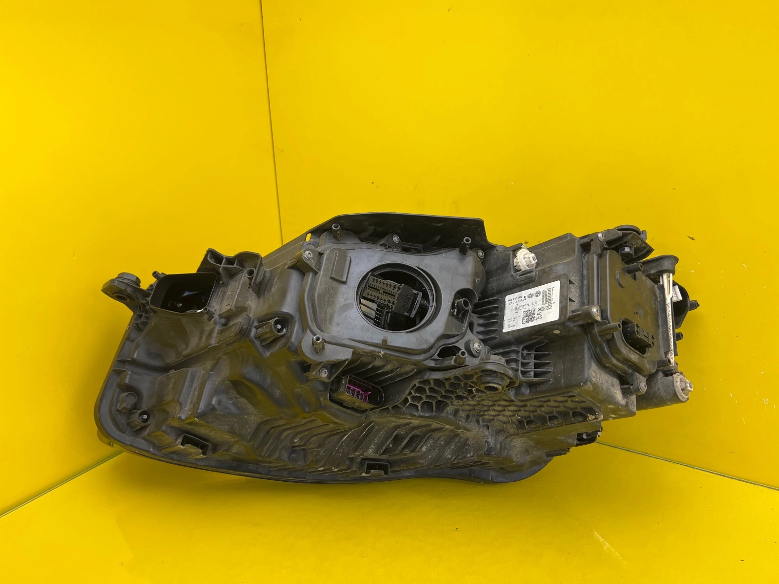 Phare droit VW Touareg III 3 19- Full Led 761941082 Autolamps 4 Phare droit VW Touareg III 3 19- Full Led 761941082