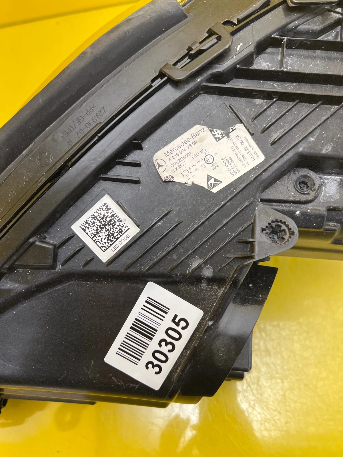 Phare droit Mercedes Classe E W213 213 Lift Led High Performance A2139067809 Autolamps 2 Phare droit Mercedes Classe E W213 213 Lift Led High Performance A2139067809