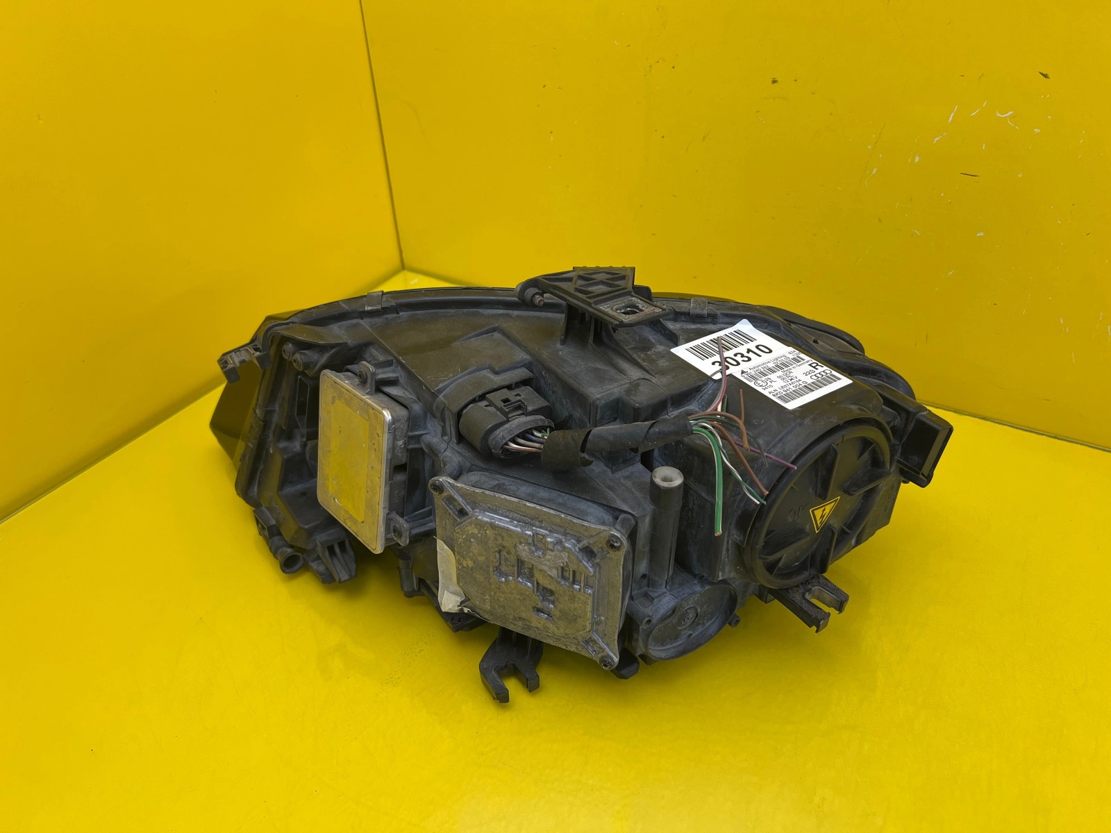 Phare droit Audi A4 B8 8K0 Xenon Torsion 8K0941004G Autolamps 3 Phare droit Audi A4 B8 8K0 Xenon Torsion 8K0941004G