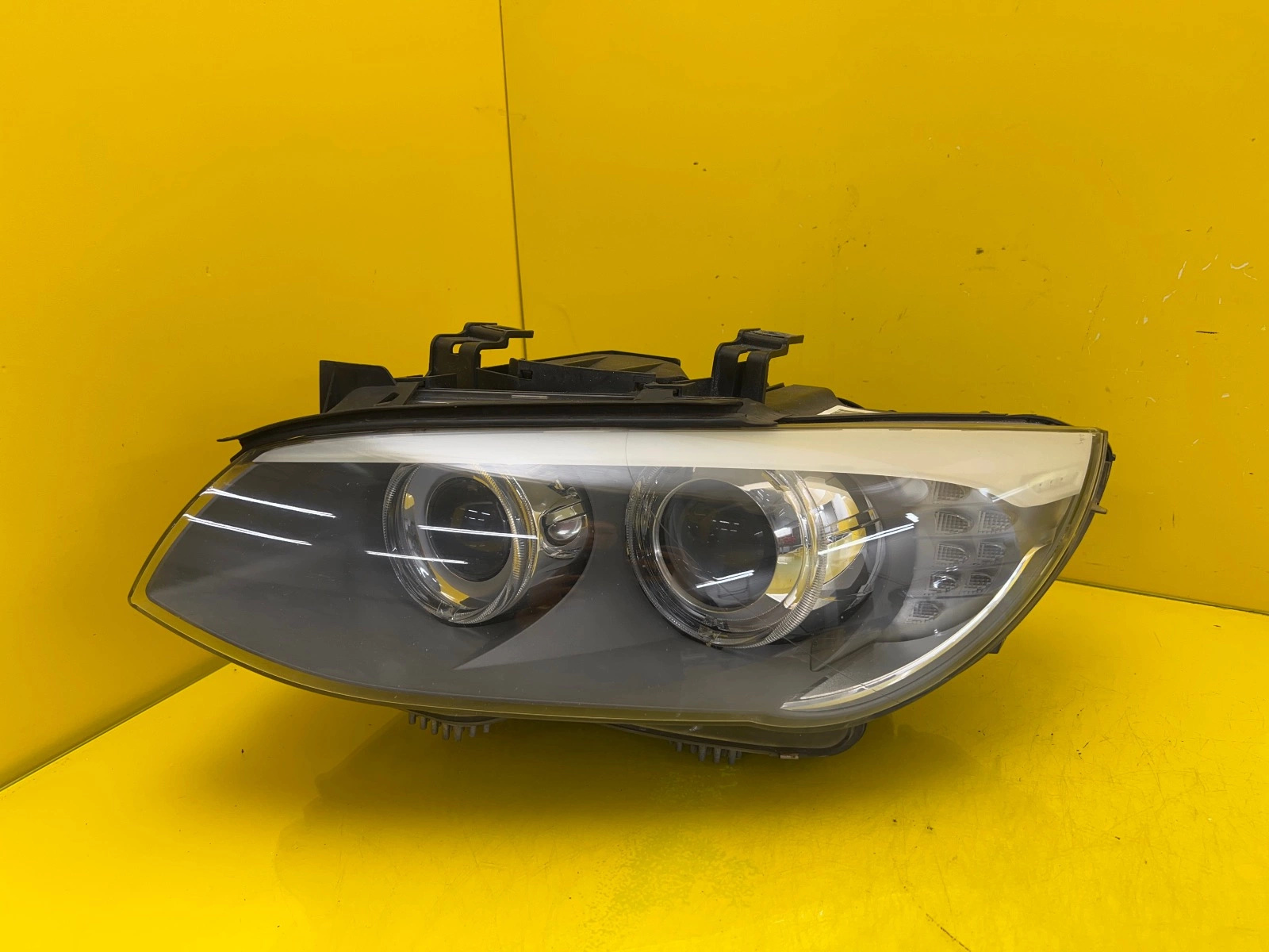 Phare gauche BMW 3 Coupe E92 Lift Xenon 7239923-07 Autolamps Phare gauche BMW 3 Coupe E92 Lift Xenon 7239923-07