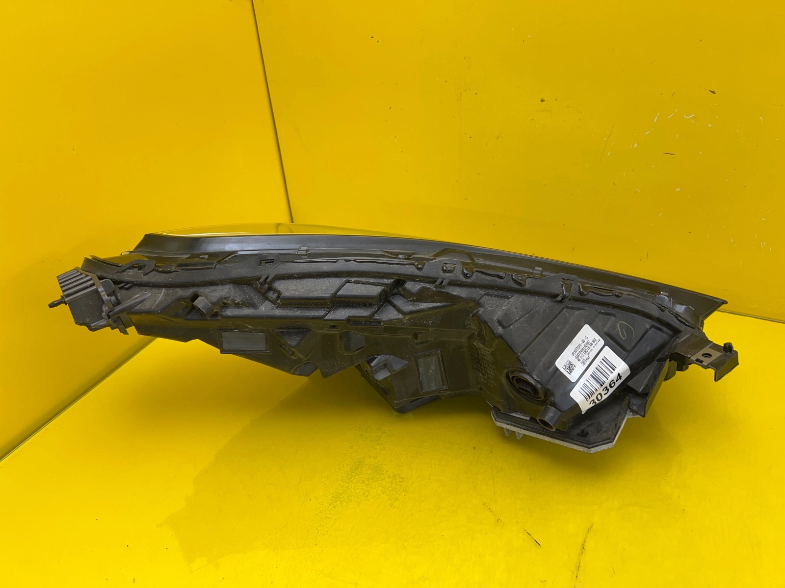 Phare gauche Tesla 3 Y Lift FL 17-20 Full Led 1077375-00-C Autolamps 3 Phare gauche Tesla 3 Y Lift FL 17-20 Full Led 1077375-00-C