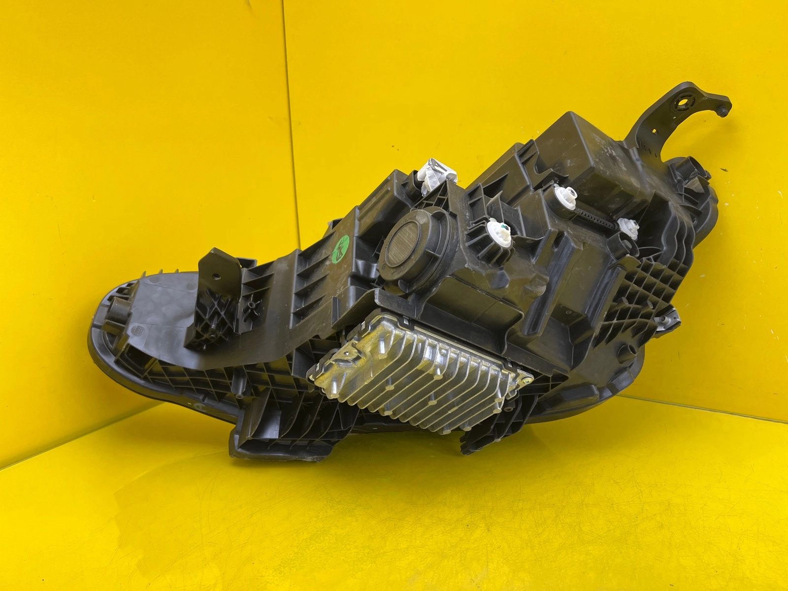 Phare avant droit Volvo EX30 Full Led 80000628 Autolamps 4 Phare avant droit Volvo EX30 Full Led 80000628