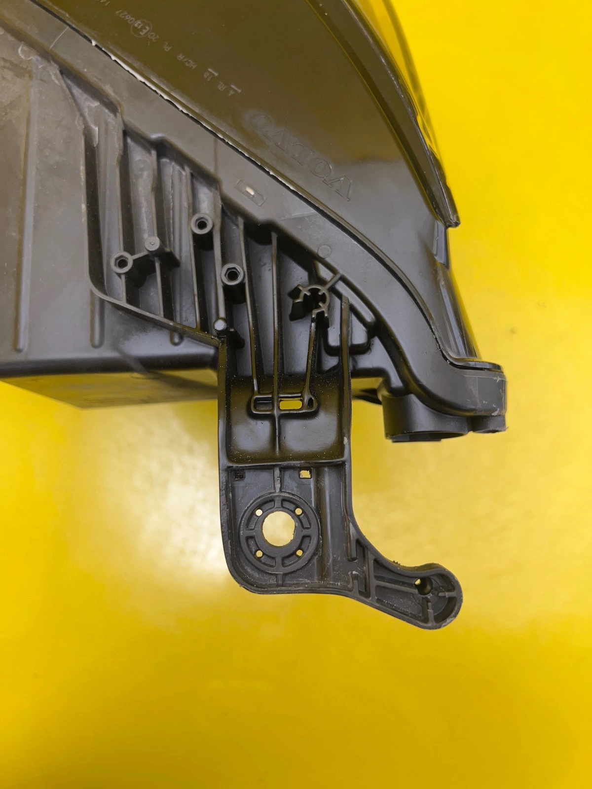 Phare avant droit Volvo EX30 Full Led 80000628 Autolamps 5 Phare avant droit Volvo EX30 Full Led 80000628