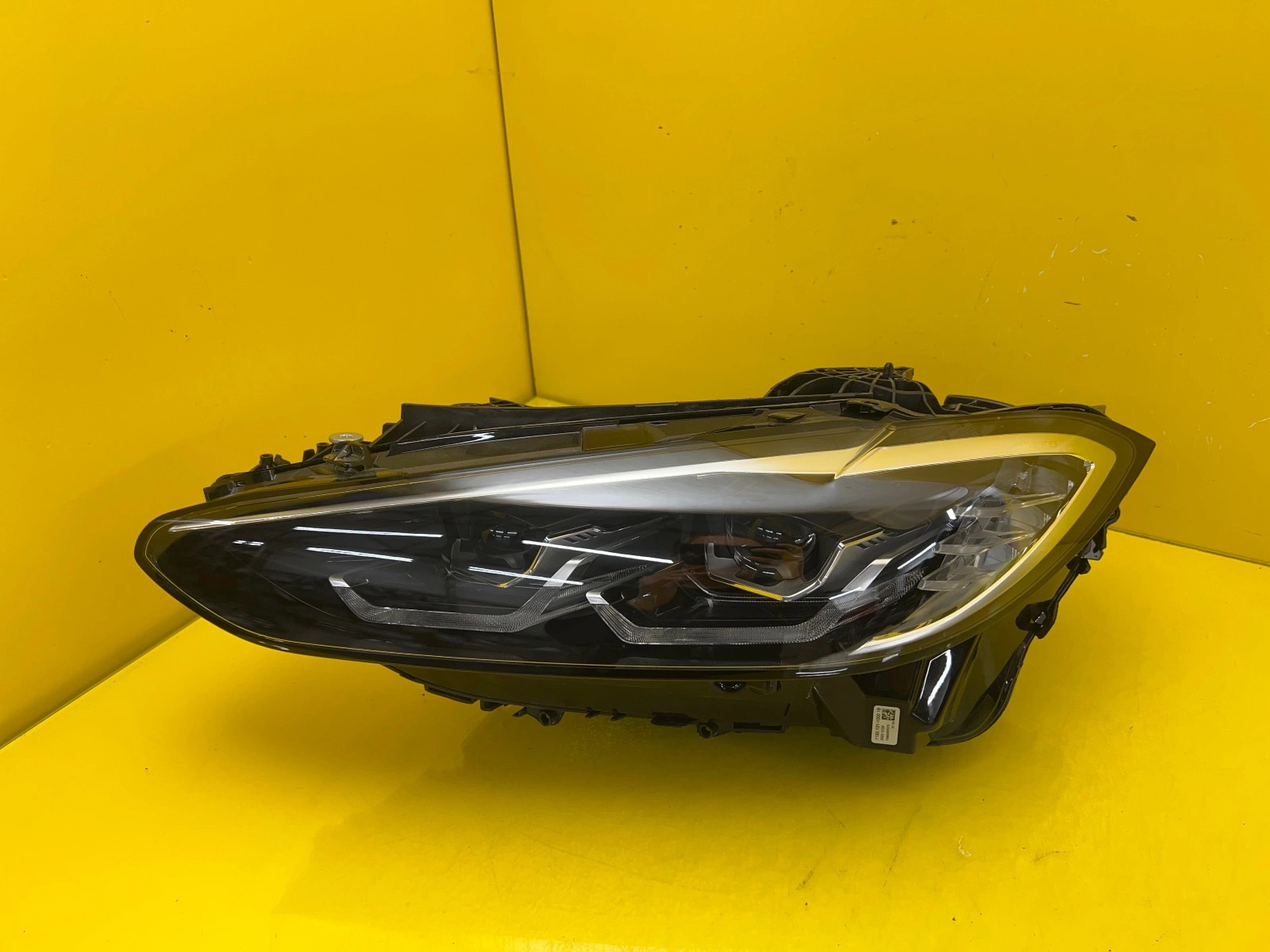 Phare Gauche BMW 4 G22 G23 G26 Full Led 5A19351-03 Autolamps Phare Gauche BMW 4 G22 G23 G26 Full Led 5A19351-03