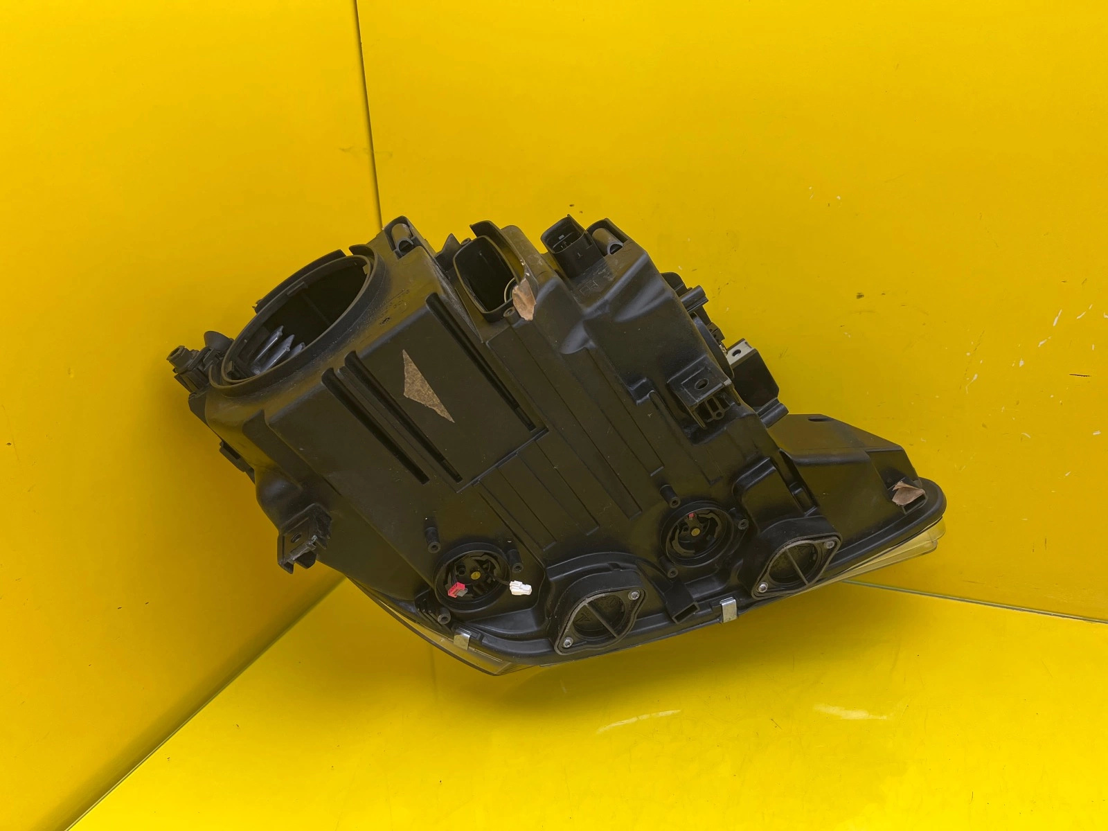 Phare gauche BMW 6 F06 F12 F13 Xenon 7272015-09 Autolamps 4 Phare gauche BMW 6 F06 F12 F13 Xenon 7272015-09