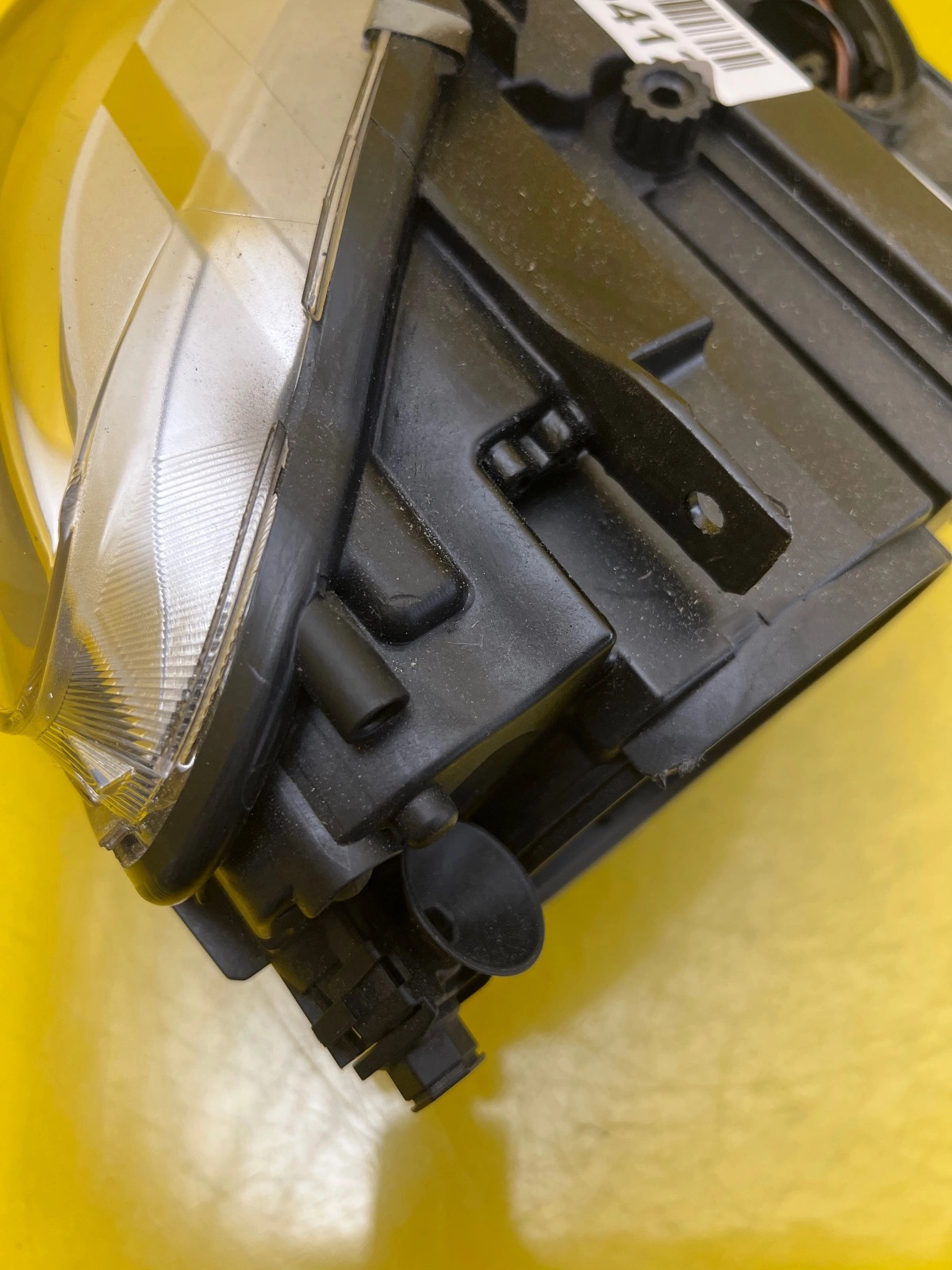 Phare gauche BMW 6 F06 F12 F13 Xenon 7272015-09 Autolamps 7 Phare gauche BMW 6 F06 F12 F13 Xenon 7272015-09