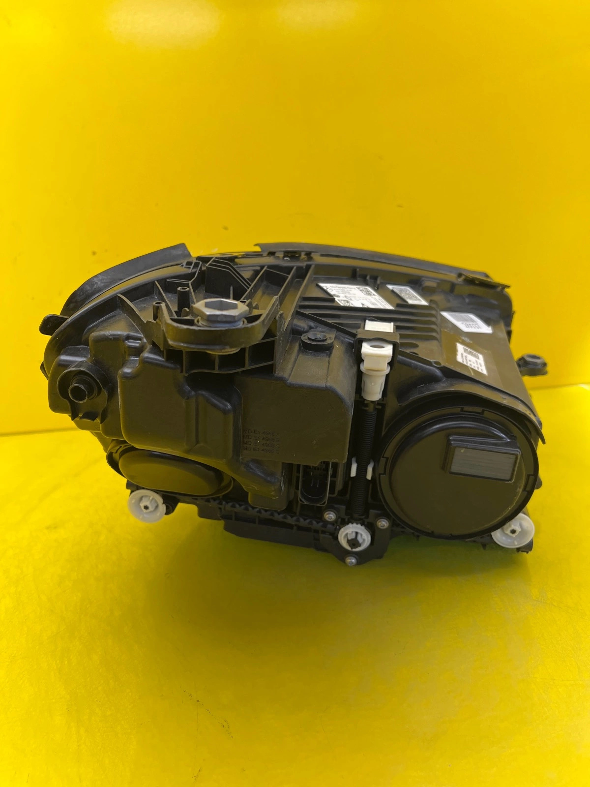 Phare gauche Mercedes Classe E W213 Lift Multibeam A2139061505 Autolamps 5 Phare gauche Mercedes Classe E W213 Lift Multibeam A2139061505