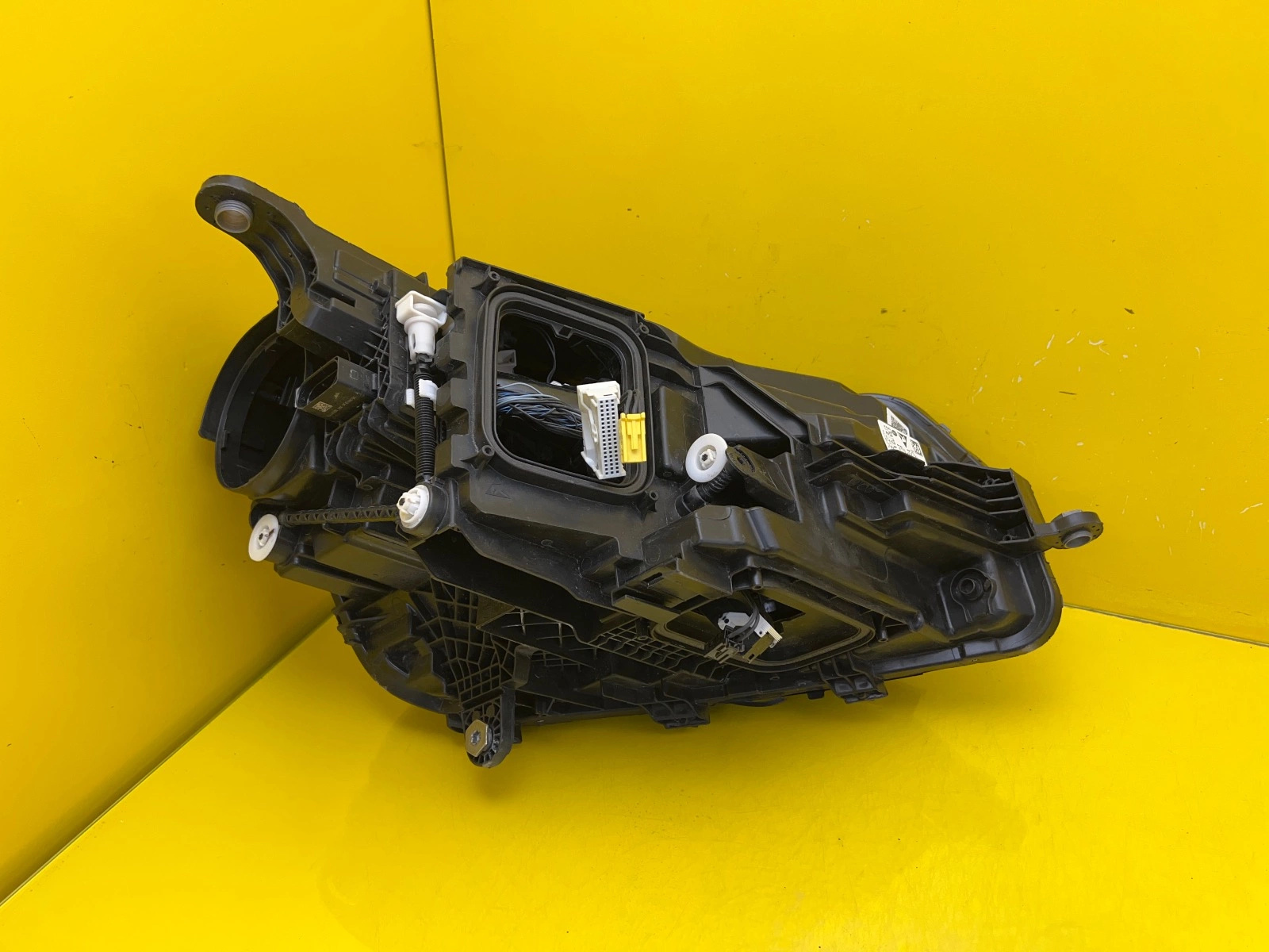 Phare gauche Mercedes GLE W167 Lift 23- Full Led A1679066511 Autolamps 4 Phare gauche Mercedes GLE W167 Lift 23- Full Led A1679066511