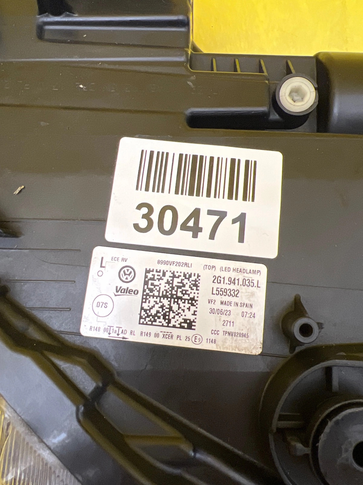 Phare gauche VW Polo VI 6 Full Led Lift 21- 2G1941035L Autolamps 2 Phare gauche VW Polo VI 6 Full Led Lift 21- 2G1941035L