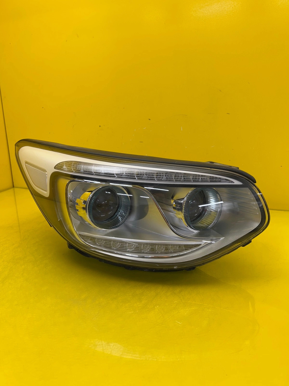 Phare avant droit Kia Soul 2 Lift Led Two Lens EV Hybrid Autolamps Phare avant droit Kia Soul 2 Lift Led Two Lens EV Hybrid