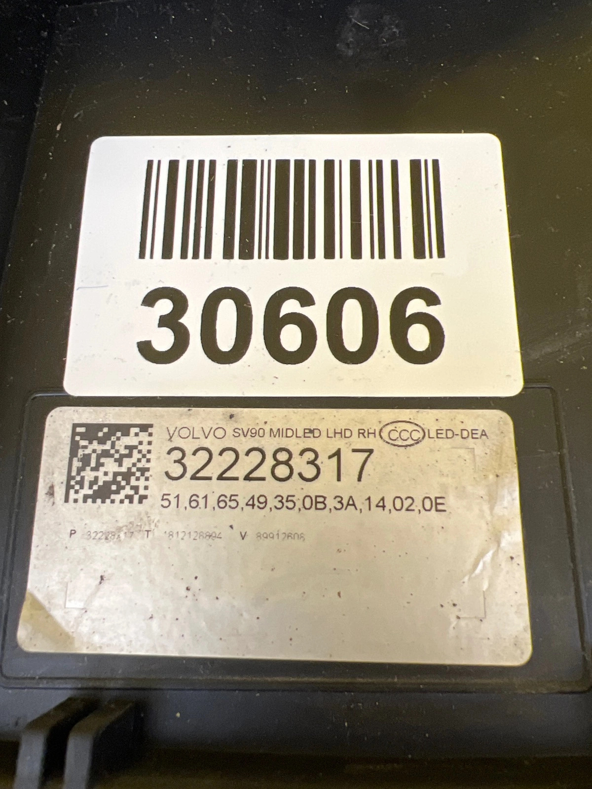 Phare droit Volvo V90 S90 II Mid Led 32228317 Autolamps 2 Phare droit Volvo V90 S90 II Mid Led 32228317