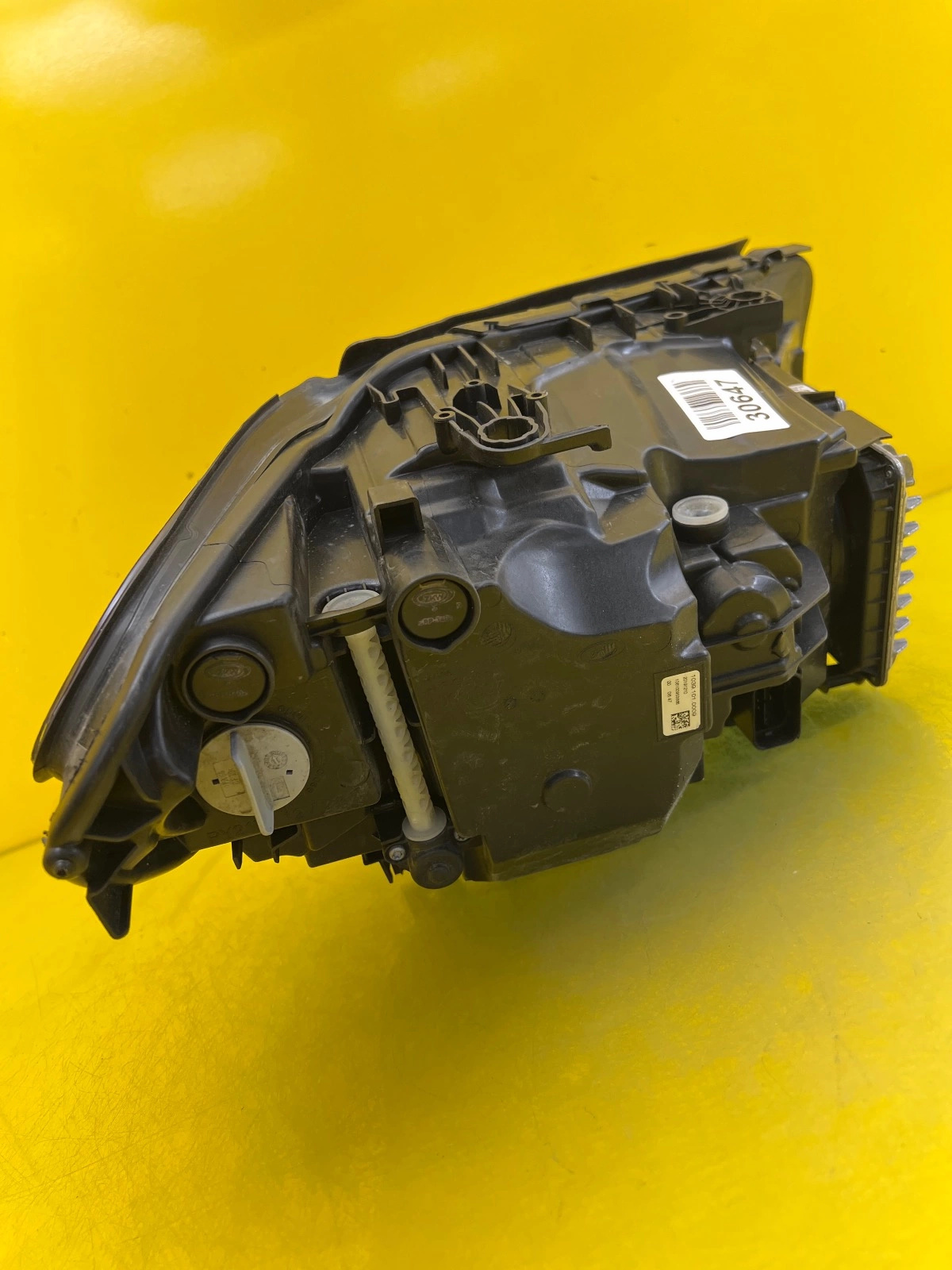 Phare gauche BMW 5 G30 Full Led 8499111-03 Autolamps 4 Phare gauche BMW 5 G30 Full Led 8499111-03