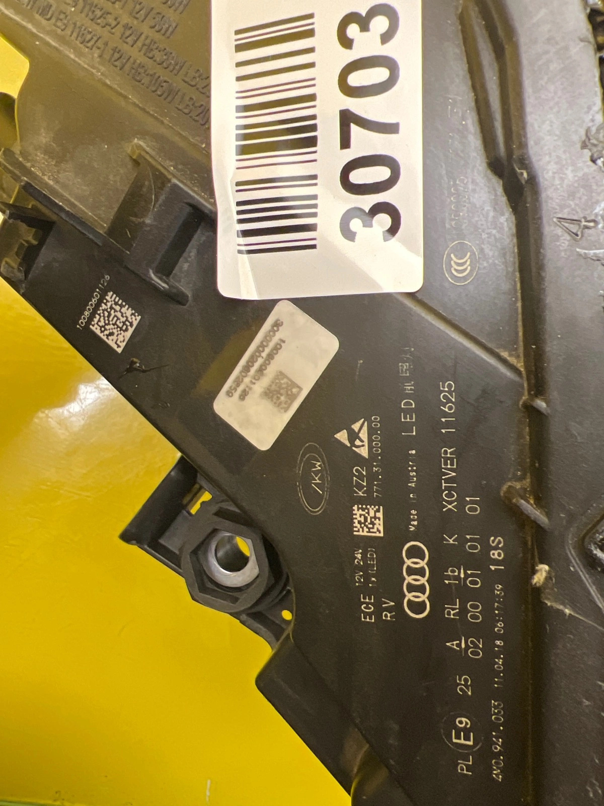 Phare gauche Audi Q7 4M Full Led 4M0941033 Autolamps 2 Phare gauche Audi Q7 4M Full Led 4M0941033