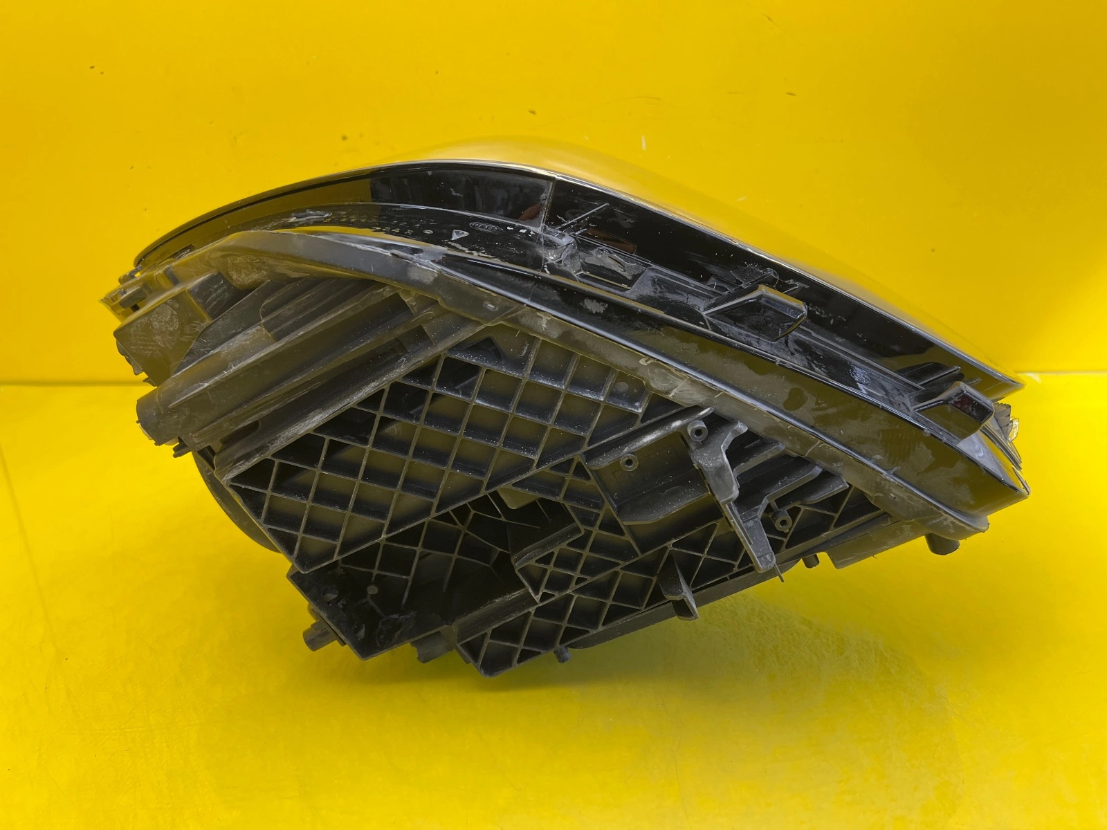 Phare droit Mercedes Classe B W247 Full Led Multibeam A2479068405 Autolamps 5 Phare droit Mercedes Classe B W247 Full Led Multibeam A2479068405