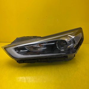 Phare avant gauche Hyundai Ioniq Xenon M20L1M21