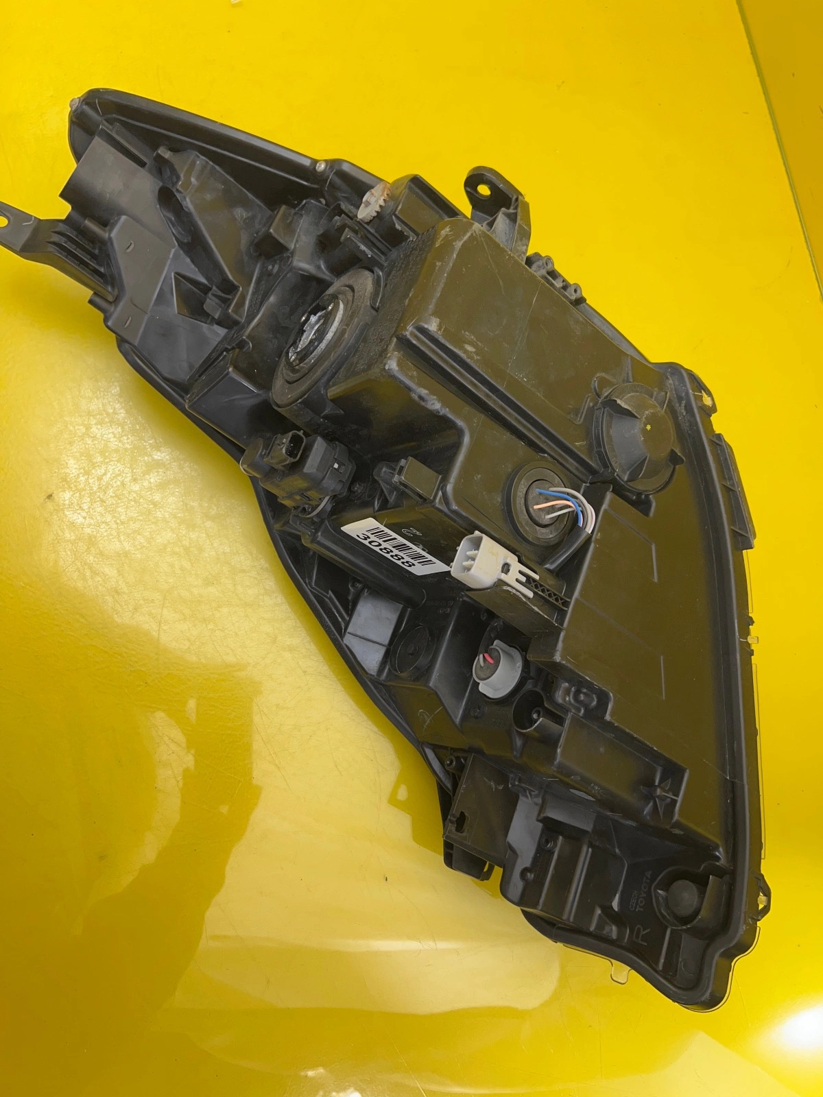 Phare droit Toyota Yaris III Lift 17-20 Lentille Led Autolamps 5 Phare droit Toyota Yaris III Lift 17-20 Lentille Led