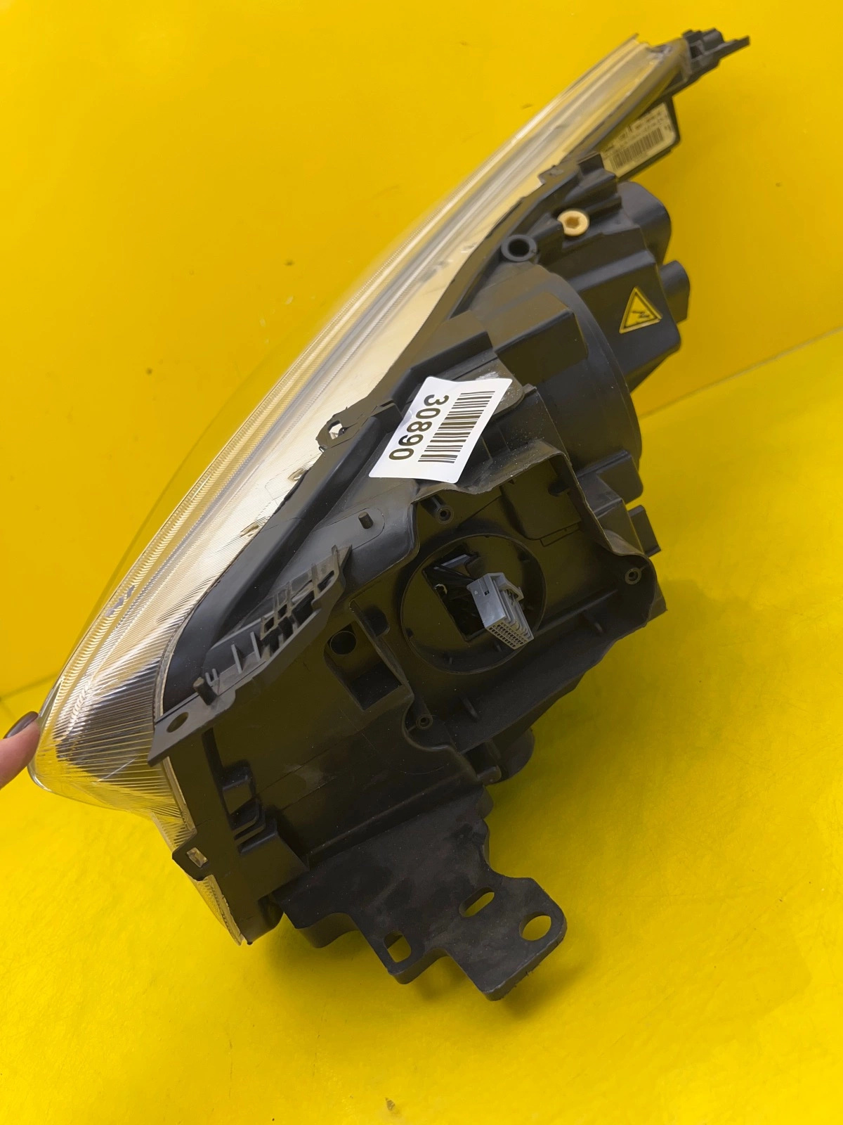 Phare droit Ford Kuga MK2 Lift Bi-Xenon GV41-13D154-AF 17- Autolamps 4 Phare droit Ford Kuga MK2 Lift Bi-Xenon GV41-13D154-AF 17-