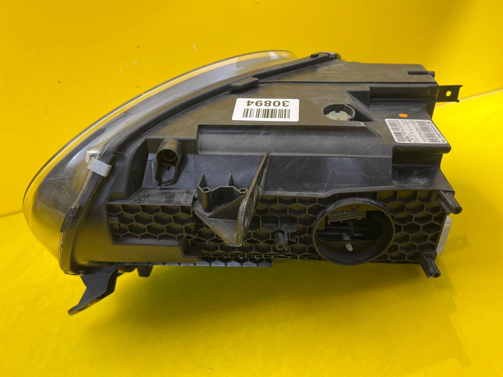 Phare avant droit Mini Countryman F60 Full Led Noir 5A1EC14-02 Autolamps 5 Phare avant droit Mini Countryman F60 Full Led Noir 5A1EC14-02