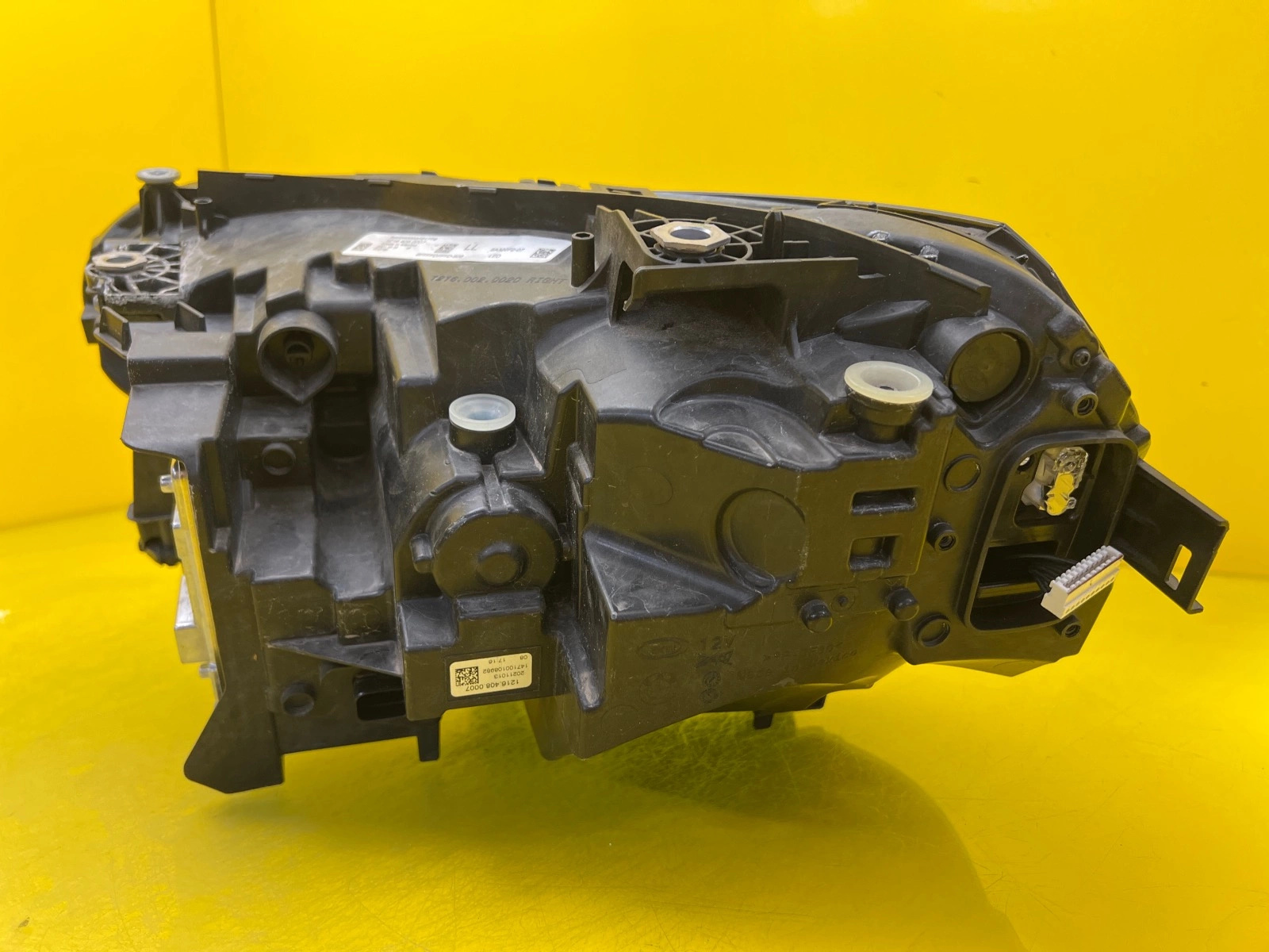 Phare Droit BMW 2 G42 M2 G87 Full Led 5A320F2-07 Autolamps 5 Phare Droit BMW 2 G42 M2 G87 Full Led 5A320F2-07