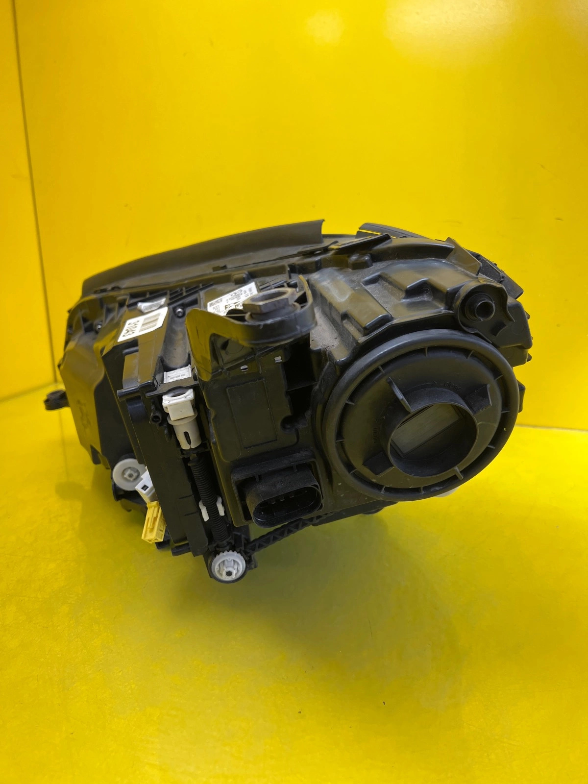 Phare droit Mercedes GLE W167 Full Led Multibeam A1679061700 Autolamps 5 Phare droit Mercedes GLE W167 Full Led Multibeam A1679061700