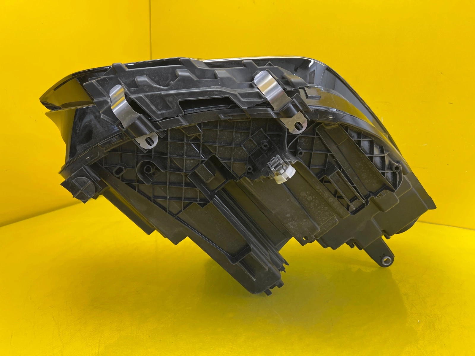 Phare avant gauche BMW X2 U10 5A77EC7-06 Autolamps 5 Phare avant gauche BMW X2 U10 5A77EC7-06