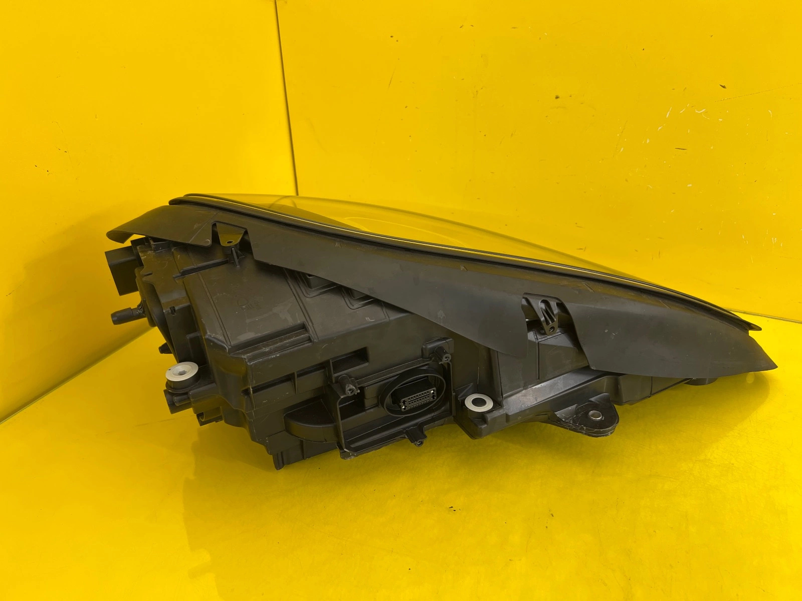 Phare gauche droit avant Porsche Macan Lift 95B PDLS 95B941077M 95B941078M Autolamps 7 Phare gauche droit avant Porsche Macan Lift 95B PDLS 95B941077M 95B941078M