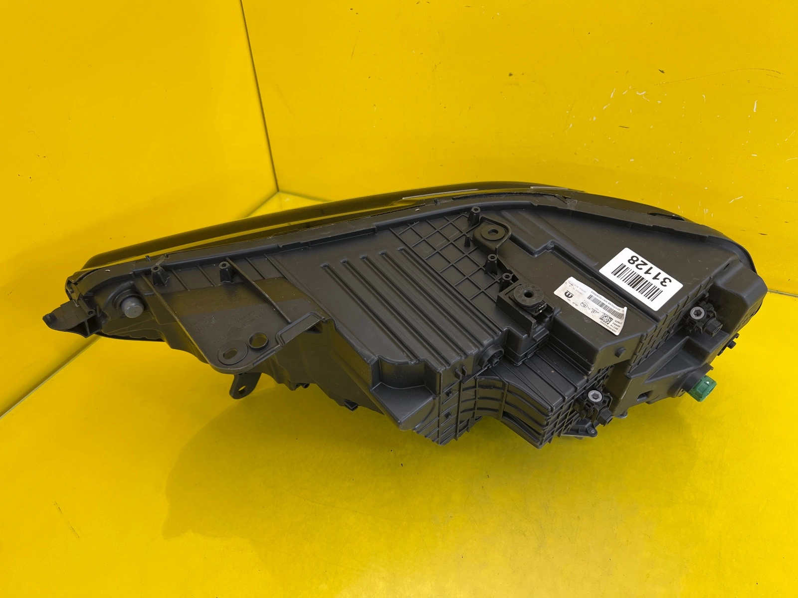 Phare avant droit Alfa Romeo Tonale Full Led 00505643990 Autolamps 3 Phare avant droit Alfa Romeo Tonale Full Led 00505643990