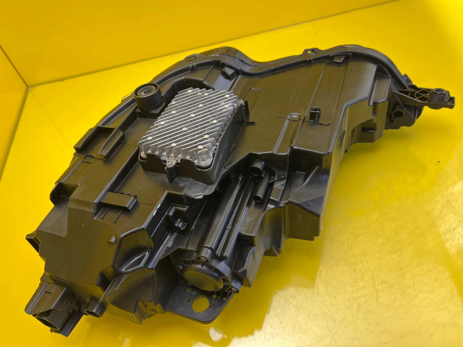 Phare droit Audi A3 8Y RS3 S3 Full Led Matrix 8Y0941036F Autolamps 5 Phare droit Audi A3 8Y RS3 S3 Full Led Matrix 8Y0941036F