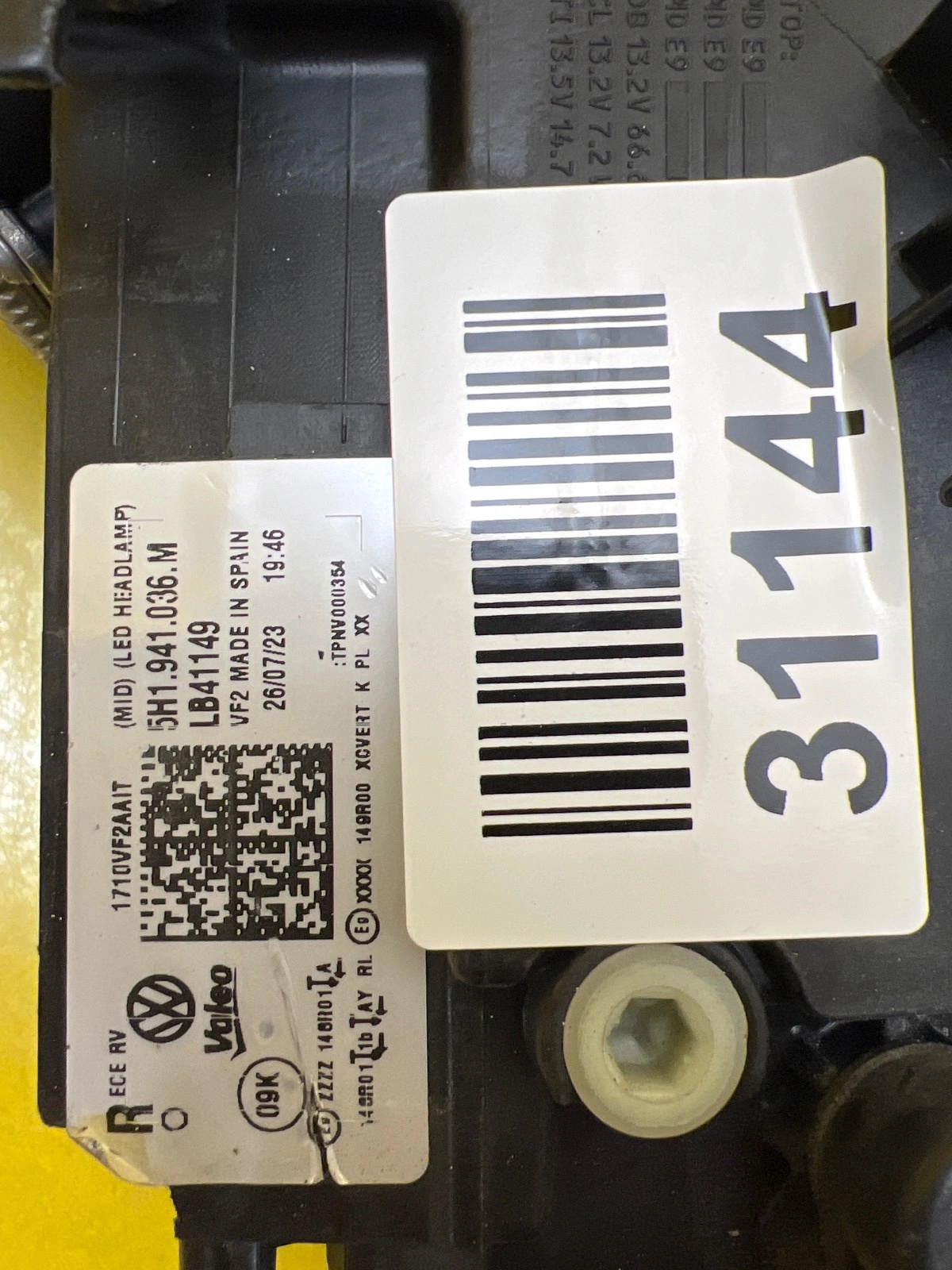 Phare Droit VW E Golf 8 VIII Lift GTE R MID Led Bleu 5H1941036M Autolamps 2 Phare Droit VW E Golf 8 VIII Lift GTE R MID Led Bleu 5H1941036M