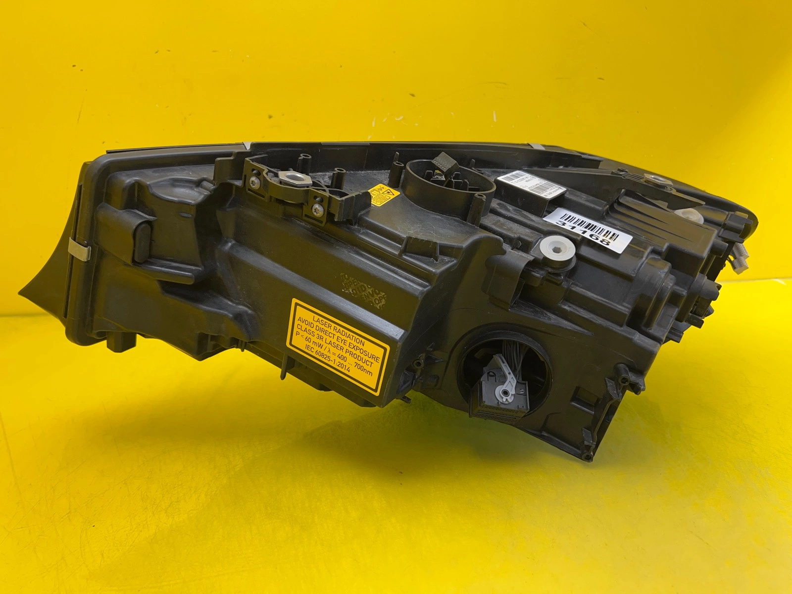 Phare avant droit BMW 3 G20 G21 Laser Noir 5A25274-01 Autolamps 3 Phare avant droit BMW 3 G20 G21 Laser Noir 5A25274-01