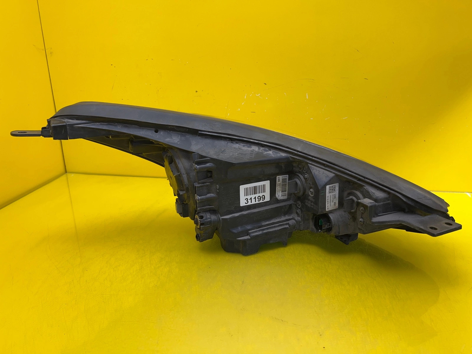 Phare avant gauche Kia Sportage IV 2015- Lentille 92101F1000 Autolamps 4 Phare avant gauche Kia Sportage IV 2015- Lentille 92101F1000