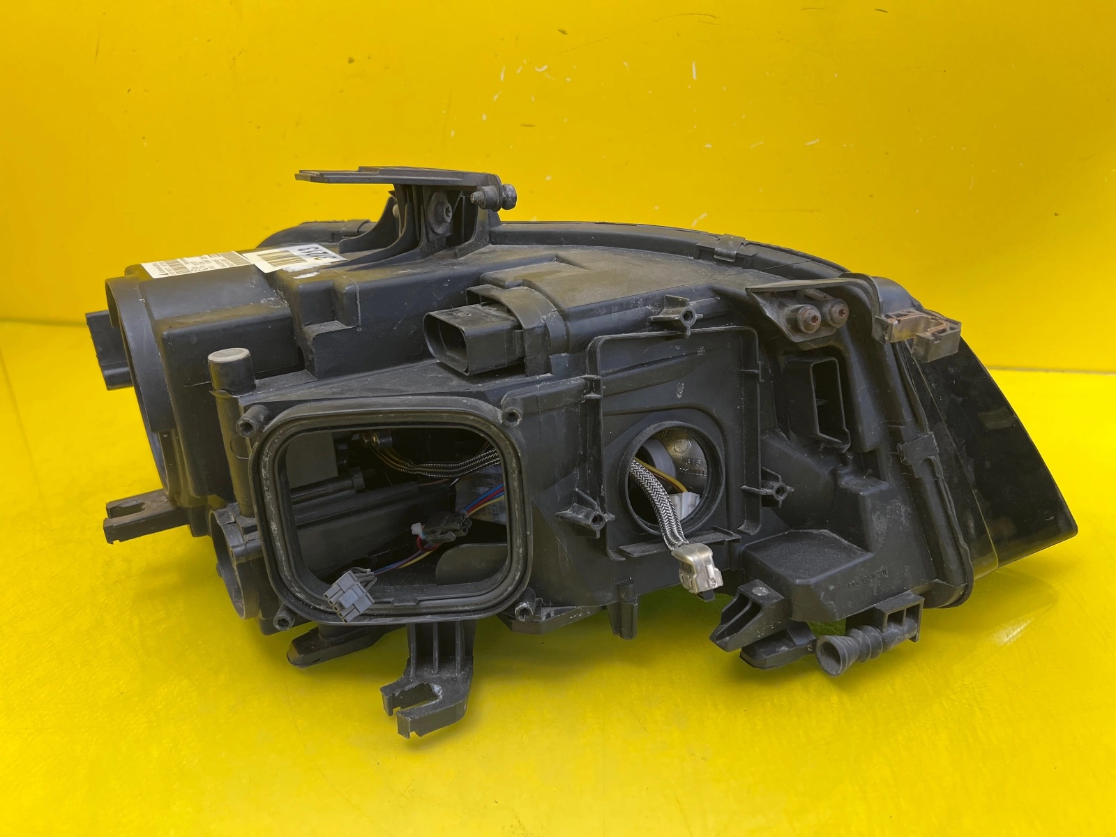 Phare gauche Audi A4 B8 8K0 Xenon non tournant 8K0941003C Autolamps 3 Phare gauche Audi A4 B8 8K0 Xenon non tournant 8K0941003C