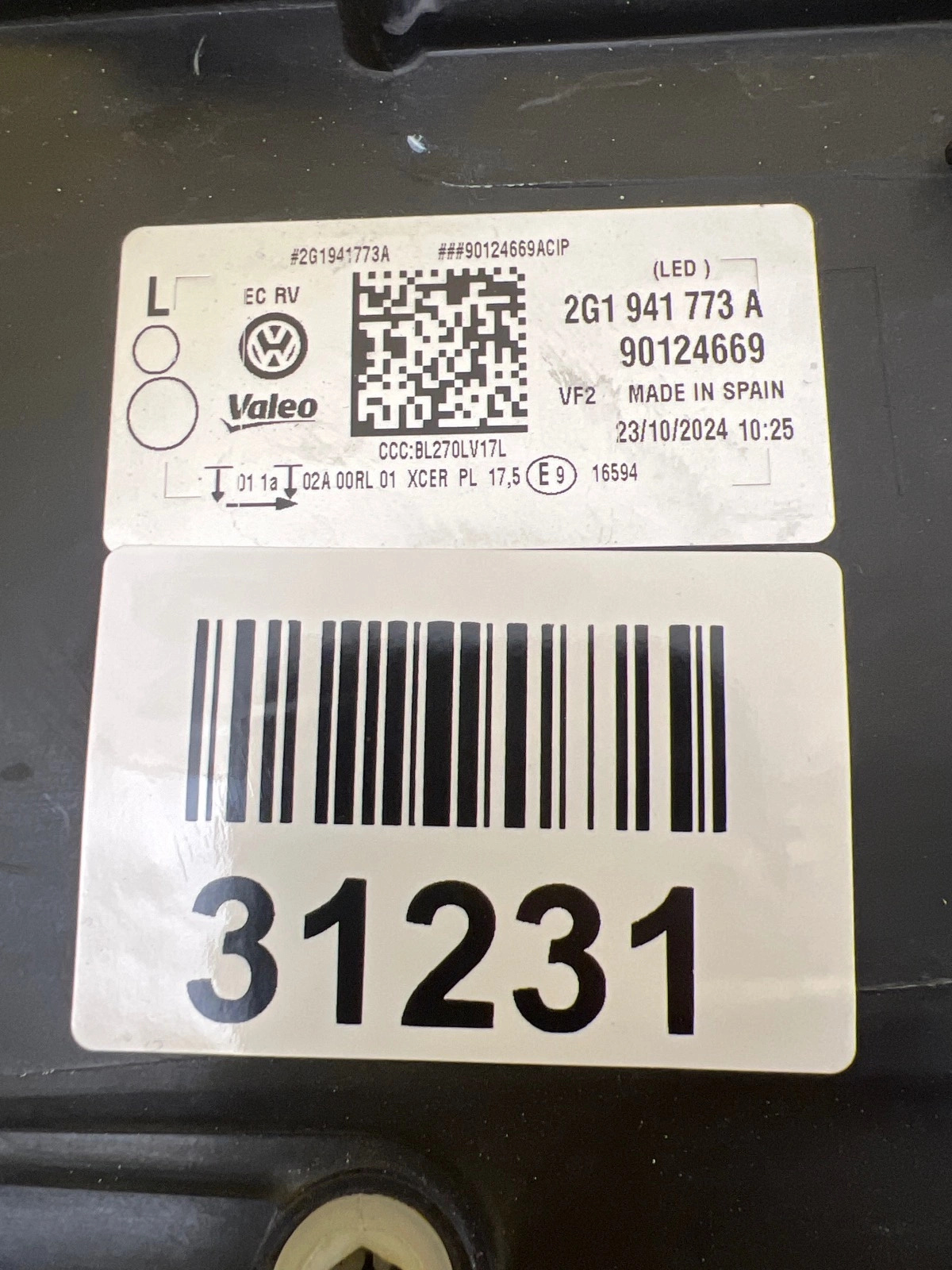 Phare gauche VW Polo 6 VI 2G1 17-21 Full Led GTI 2G1941773A Autolamps 2 Phare gauche VW Polo 6 VI 2G1 17-21 Full Led GTI 2G1941773A