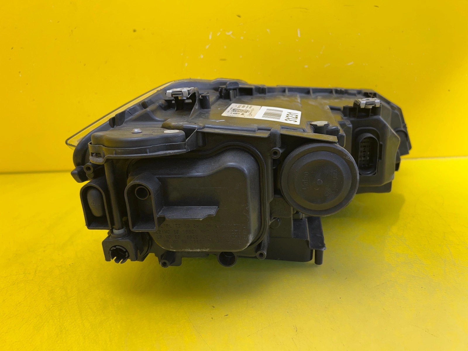 Phare gauche VW Polo 6 VI 2G1 17-21 Full Led GTI 2G1941773A Autolamps 4 Phare gauche VW Polo 6 VI 2G1 17-21 Full Led GTI 2G1941773A