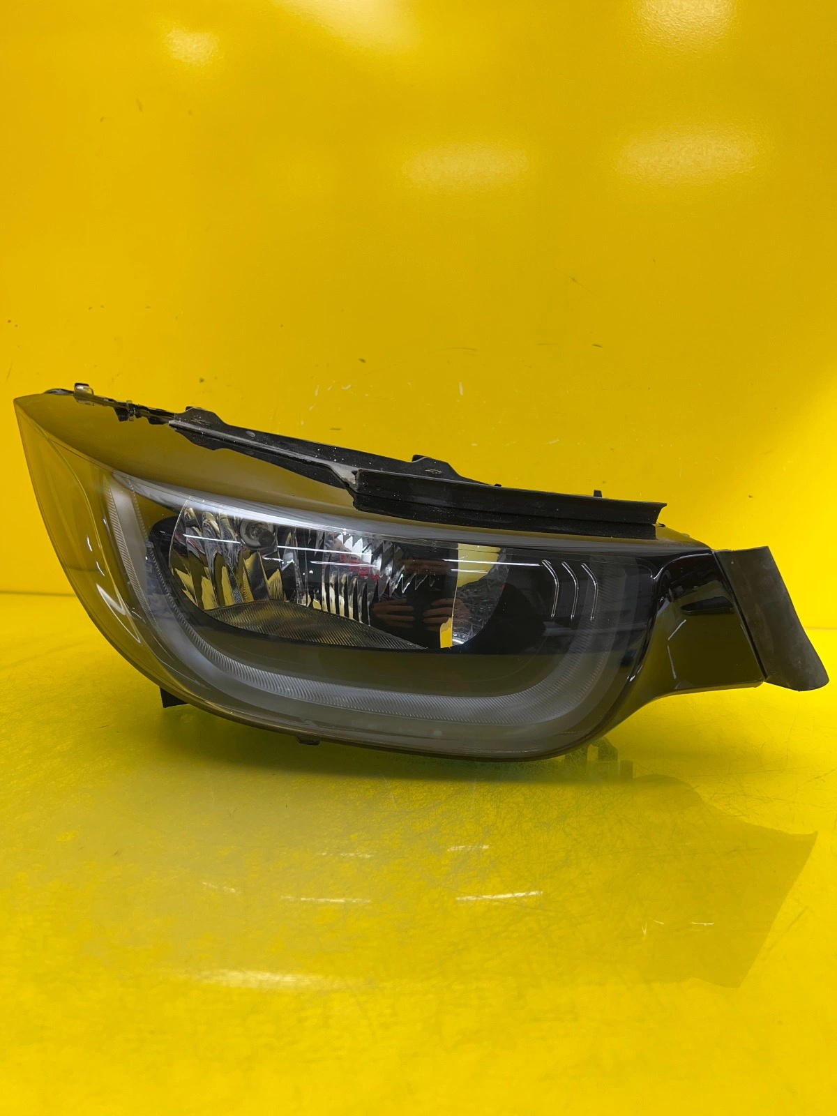 Phare avant droit BMW I3 H7 + Led 7295670-12 Autolamps Phare avant droit BMW I3 H7 + Led 7295670-12