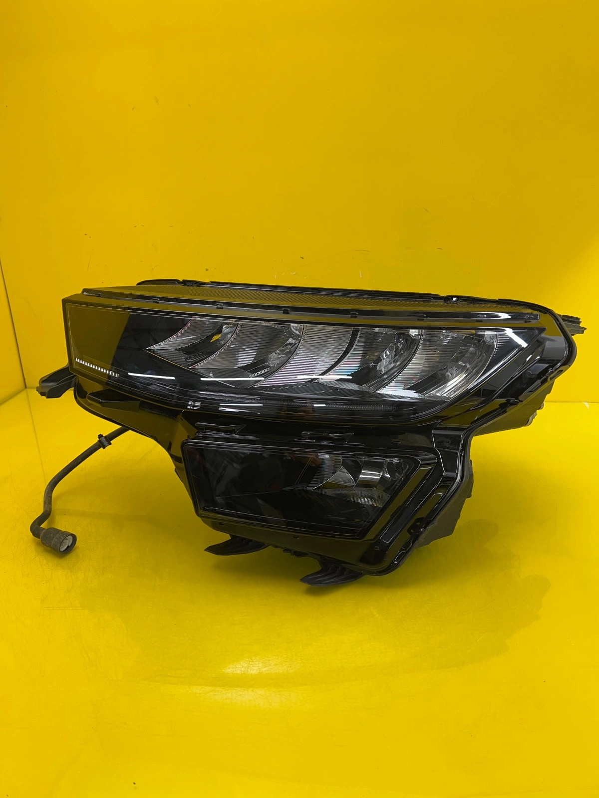 Phare gauche Skoda Kodiaq Lift 2021- Full Led 566941009 Autolamps Phare gauche Skoda Kodiaq Lift 2021- Full Led 566941009