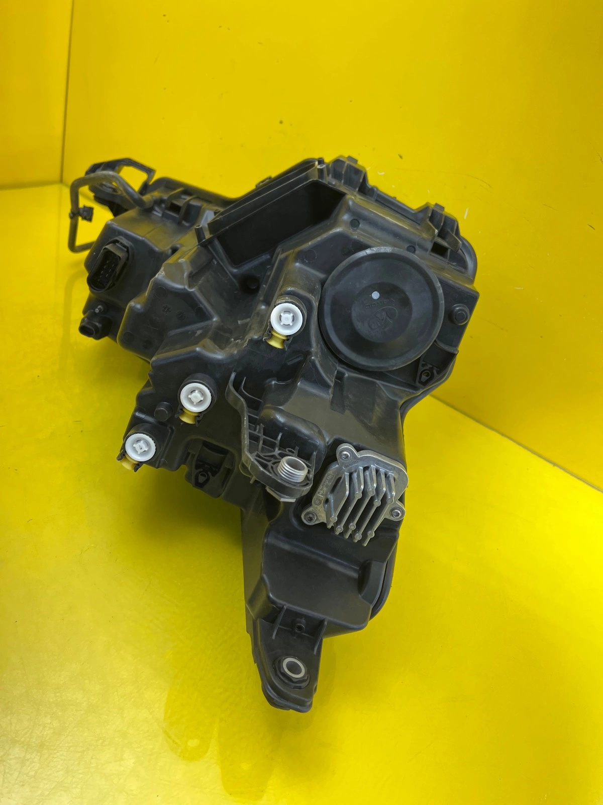 Phare gauche Skoda Kodiaq Lift 2021- Full Led 566941009 Autolamps 4 Phare gauche Skoda Kodiaq Lift 2021- Full Led 566941009