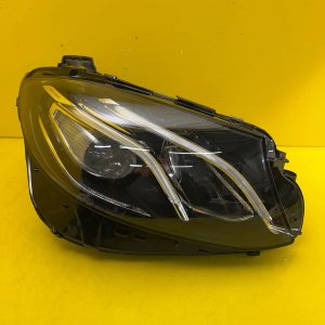 Phare droit Mercedes Classe E W213 Led High Performance A2139067806
