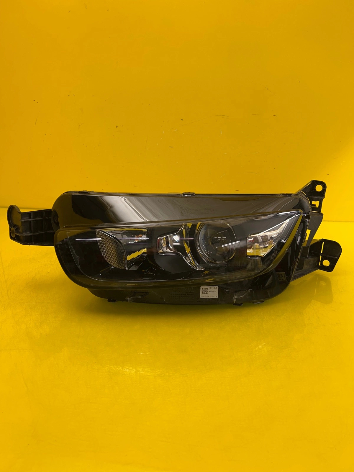 Phare gauche Citroen C4 Picasso 2 II Bi-Xenon 9675975180 Autolamps Phare gauche Citroen C4 Picasso 2 II Bi-Xenon 9675975180