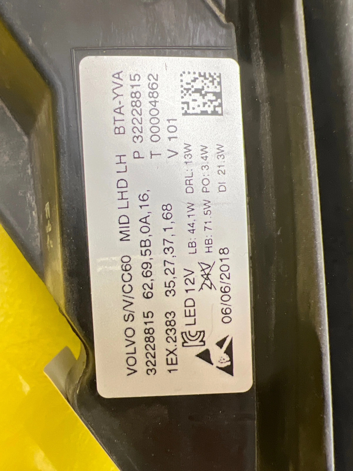 Phare gauche Volvo S60 V60 Mid Led 32228815 Autolamps 2 Phare gauche Volvo S60 V60 Mid Led 32228815